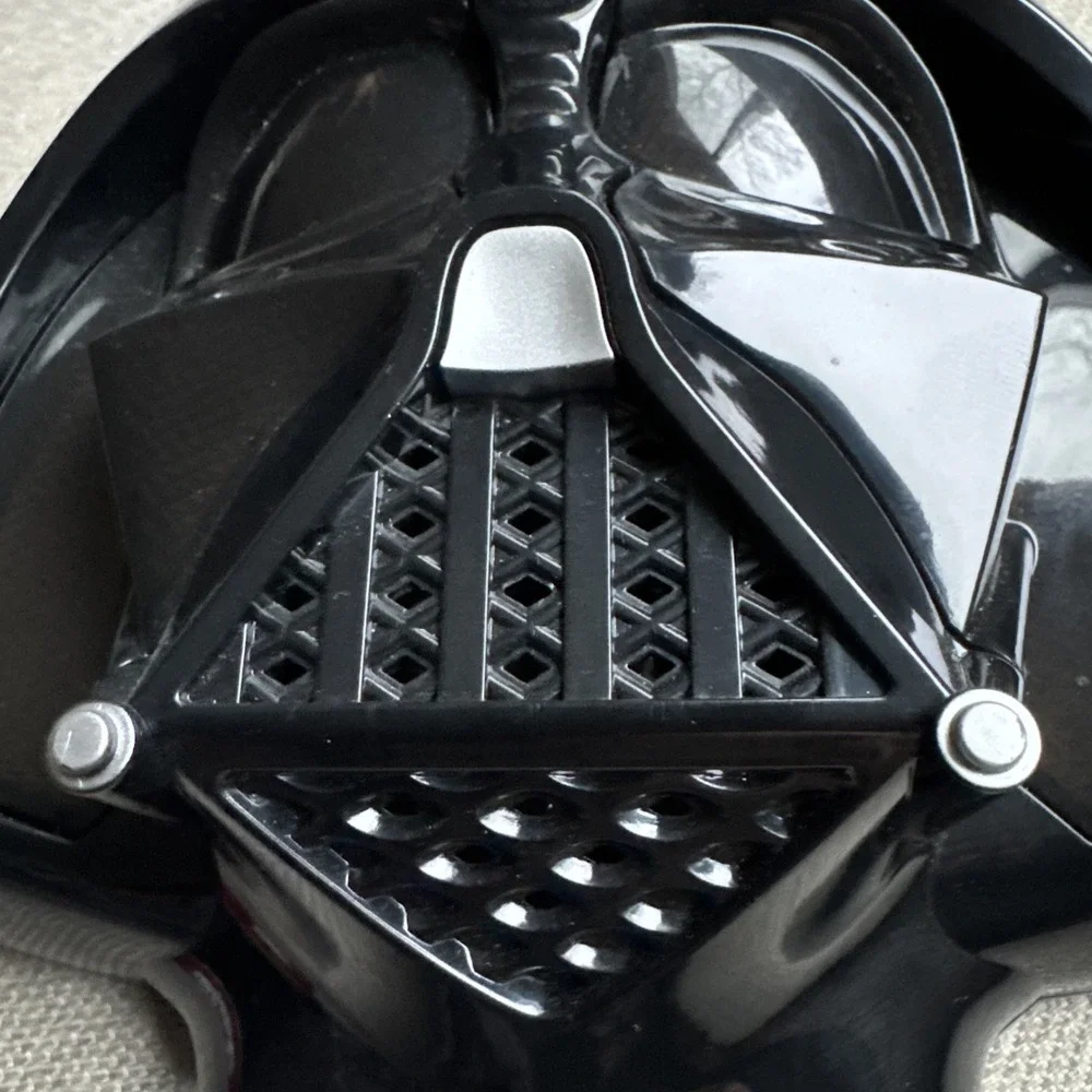 2016 Star Wars DARTH VADER SIMON Handheld Game Disney Hasbro w/ LIGHTS & SOUNDS